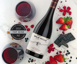 New Release Pinot Noir Awarded Top Wine of NZ by Cam Douglas MS